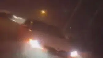 Hatay’da ceviz büyüklüğünde dolu yağdı, araçlar hasar gördü