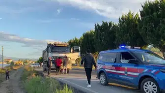 Antalya’da seyir halindeki kamyona silahlı saldırı: 1 yaralı