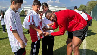 Çocuk taraftarlar Boluspor antrenmanında unutulmaz anlar yaşadı