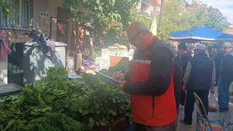 Uşak'ta semt pazarlarında tarımsal ürün fiyat takibi yapıldı