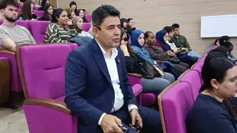 Bakan Yardımcısı Boyraz Bartın'da gençlere seslendi: Bu trende eseriniz var