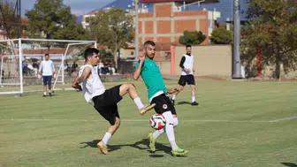 Nazilli Şehir Spor, İncirliova Belediyespor ile 1-1 berabere kaldı