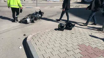 Konya’da SUV aracı ile motosiklet çarpıştı, 2 yaralı