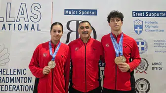 Erzincanlı milli badmintoncular Yunanistan'da şampiyon oldu