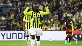 Fenerbahçe, Slavia Prag ile 2-2 berabere kaldı