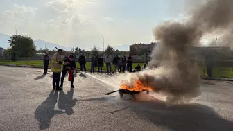 Erzincan'da demir yolu personeline yangın ve tahliye eğitimi verildi