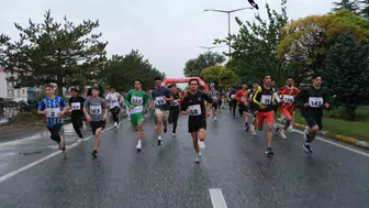Erzincan'da Cumhuriyet Kupası heyecanı: 168 sporcu mücadele etti