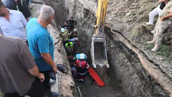 Hatay'da altyapı çalışması sırasında göçükte 1 işçi yaralandı