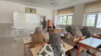 Osmaniye'de okuma yazma kursları devam ediyor