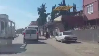 Torbacıların aracının önünü kestiler: 9 kilo skunk ele geçirildi