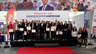 Çukurova’da 3. kariyer fuarında iş arayanlar ile işverenler buluştu