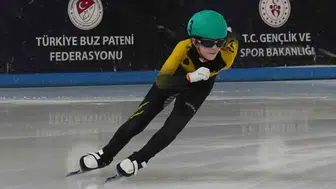 Erzurum'da Short Track Federasyon Kupası heyecanı sürüyor