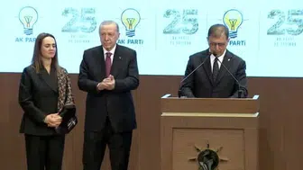 İzmir Büyükşehir Belediye Başkanı Tugay: Şehri yeniden inşa etmek için yola çıkıyoruz