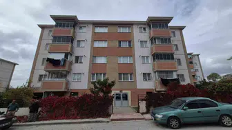 Eskişehir'de 2 yaşındaki çocuk ikinci kattan düştü
