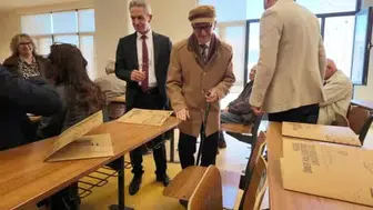 Niğde'de 60 yaş üstü öğrenciler üniversite eğitimine başladı