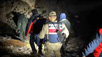 Tunceli'de sisli havada keçilerini ararken kaybolan iki kişi kurtarıldı