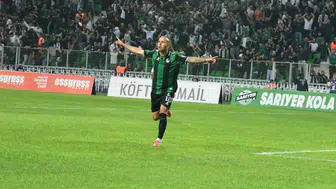 TFF 2. Lig Kırmızı Grubunda Sakaryaspor ve İskenderunspor 2-2 berabere kaldı