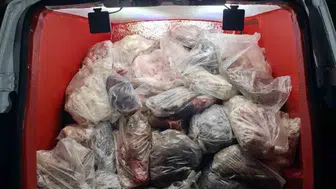 Diyarbakır'da 820 kilo hayvansal iç yağ ve sakatat ele geçirildi