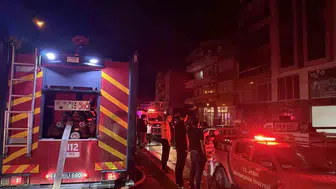 Aydın'da apartmanda yangın: 5 kişi dumandan etkilendi