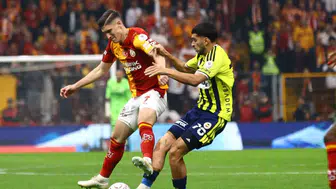 Galatasaray - Fenerbahçe derbisinde ilk dakikalar golsüz geçildi
