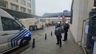 Brüksel'de hükümet protestoları şiddet olaylarına dönüştü