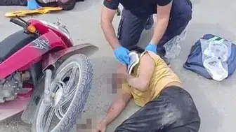 Hatay'da tırla çarpışan motosikletteki 3 genç ağır yaralandı