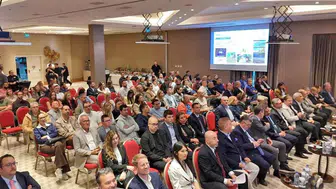 İzmir turizminin dijital geleceği Çeşme'de tartışıldı