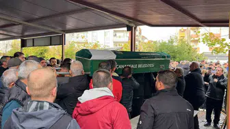 Çanakkale'de ikiye bölünen otomobilde can veren Efe Serin toprağa verildi
