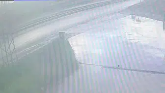 Kastamonu'da kamyon devrildi, iki kişi yaralandı