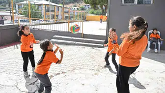 Manisa'da 430 okula spor malzemesi desteği sağlandı