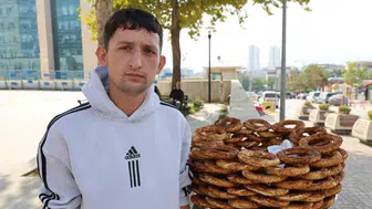 Elazığ'da simit tezgahına not bırakıp KPSS'ye girdi: Döndüğünde poşetteki parayı görünce duygulandı