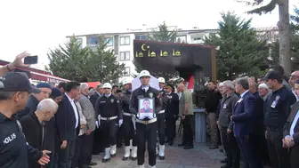 Tekne kazasında hayatını kaybeden polis memuru Numan Şen son yolculuğuna uğurlandı