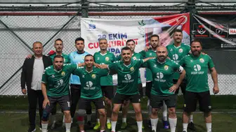 Edremit'te Cumhuriyet Kupası'nı üst üste ikinci kez 9 Eylül FK kazandı