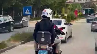 Elazığ'da KPSS'ye geç kalan adaylar için polis seferber oldu