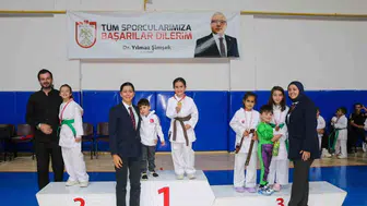 Sivas’ta kulüpler arası karate şampiyonası düzenlendi