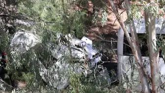 Turistleri taşıyan otobüs şarampole uçtu: 2 ölü, 9 yaralı