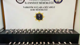 Samsun'da çatı katına uyuşturucu baskını: Binlerce sentetik ecza ele geçirildi