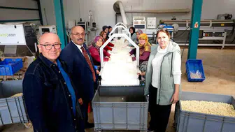 Başkan Arslan, Taşköprü OSB'deki fabrikaları ziyaret etti