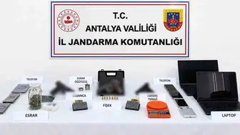 Antalya'da uyuşturucu ve silah operasyonunda 5 gözaltı