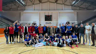 İnegöl Belediyespor, Yeşilçınar Spor'u 3-0 yenerek galibiyet serisini sürdürdü