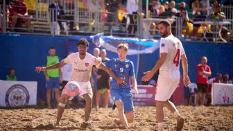 Alanya Belediyespor Plaj Futbolu Dünya Kulüpler Şampiyonası'na çeyrek finalde veda etti