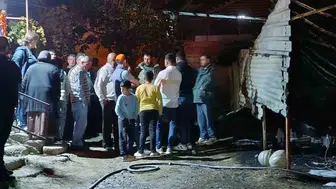 Çivril’de traktör yangını, tarım makinesini de kullanılamaz hale getirdi