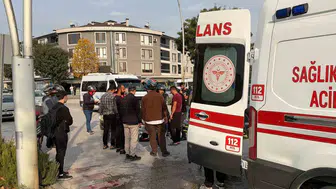 Düzce'de otomobil ile motokurye çarpıştı: 2 yaralı