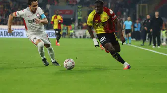 Göztepe sahasında Çorum FK'yi iki golle geçti