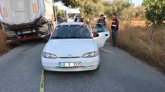 İzmir'de otomobilde silahlı saldırı sonucu bir kişi öldü