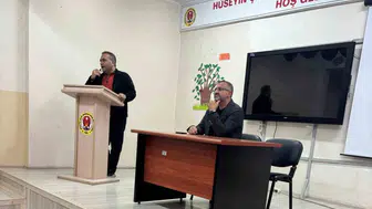 Tuşba'da eğitime veli desteği: Hüseyin Çelik Kız Anadolu İmam Hatip Lisesinde kapsamlı buluşma