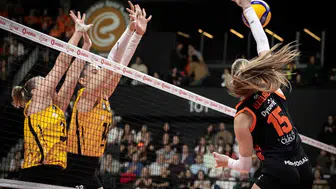 Vodafone Sultanlar Ligi: Eczacıbaşı Peron İstanbul V. Bank'a 3-2 mağlup