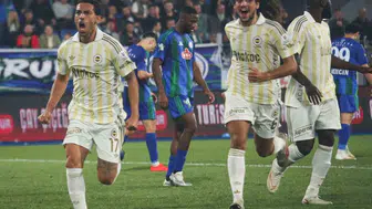 Fenerbahçe, milli aradan sonra Çaykur Rizespor'u 3-0 mağlup etti