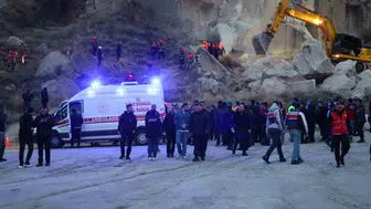 Göreme'de çöken peribacasının altında kalan bir kişinin cansız bedenine ulaşıldı