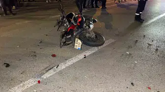İnegöl'de motosiklet ile kamyonet çarpıştı, 21 yaşındaki genç hayatını kaybetti